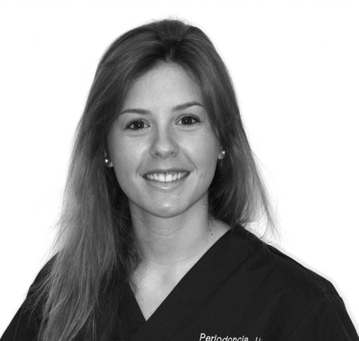 Iris Iborra nuestra especialista en Periodoncia