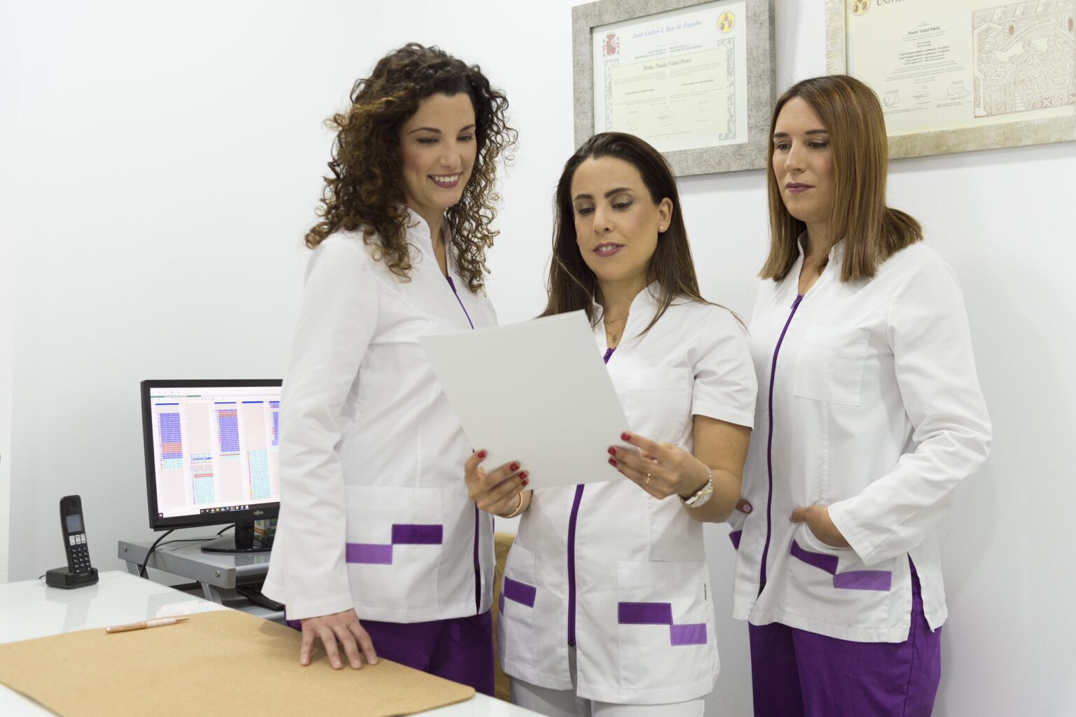 ¿Conoces los beneficios de la cirugía guiada en la colocación de implantes dentales?